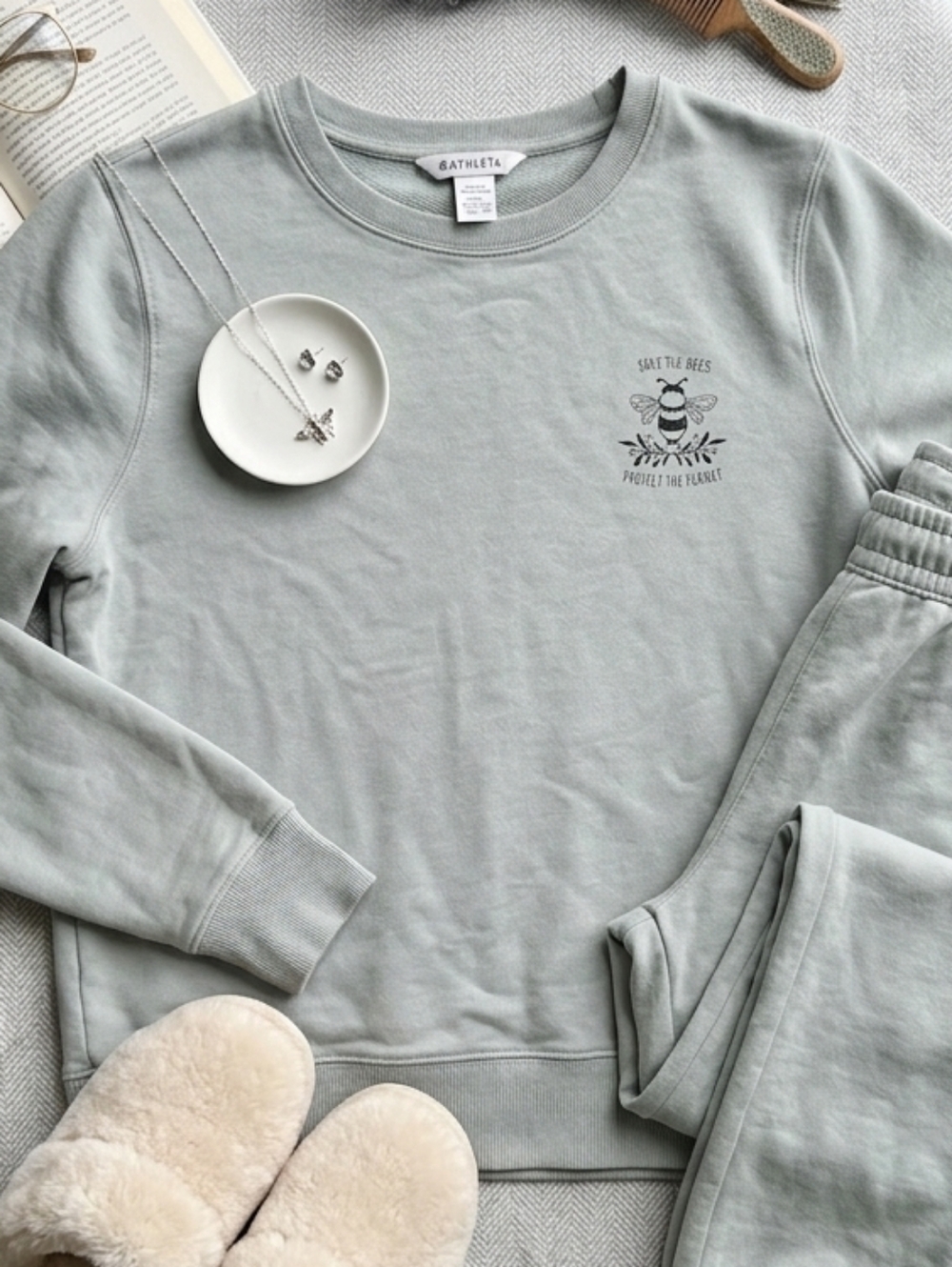 Athleta Retroterry Save The Bees Crewneck Sweatshirt